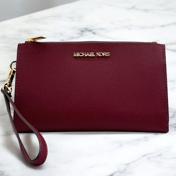 Michael Kors Large Jet Set Travel Double Zip Wallet Dark Cherry - Picture 2 of 9